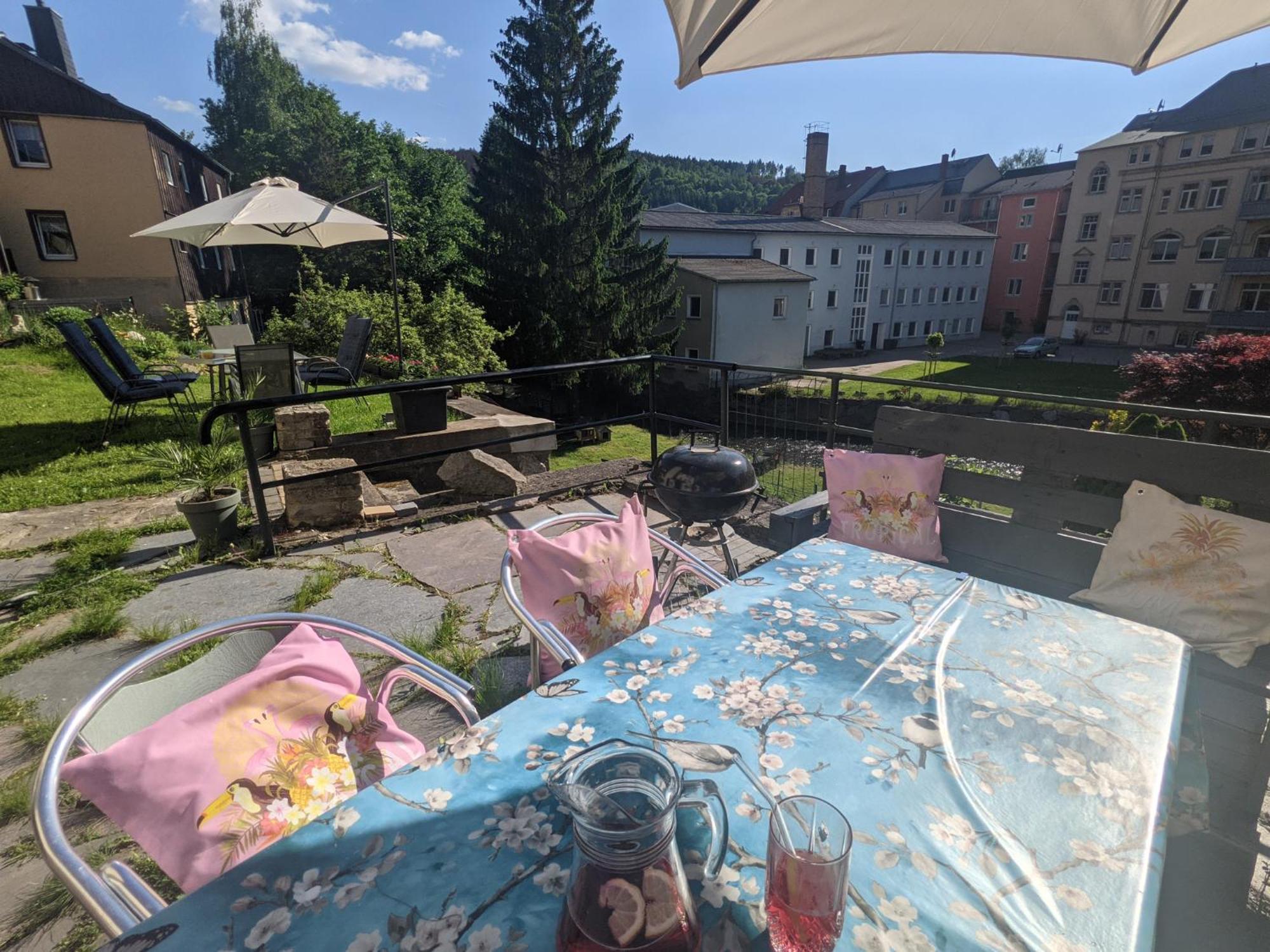 Hw2B - Urlaubsmagie - Wohlfuehlwohnung Mit Balkon, Pool, Sauna & Terrasse Sebnitz Εξωτερικό φωτογραφία