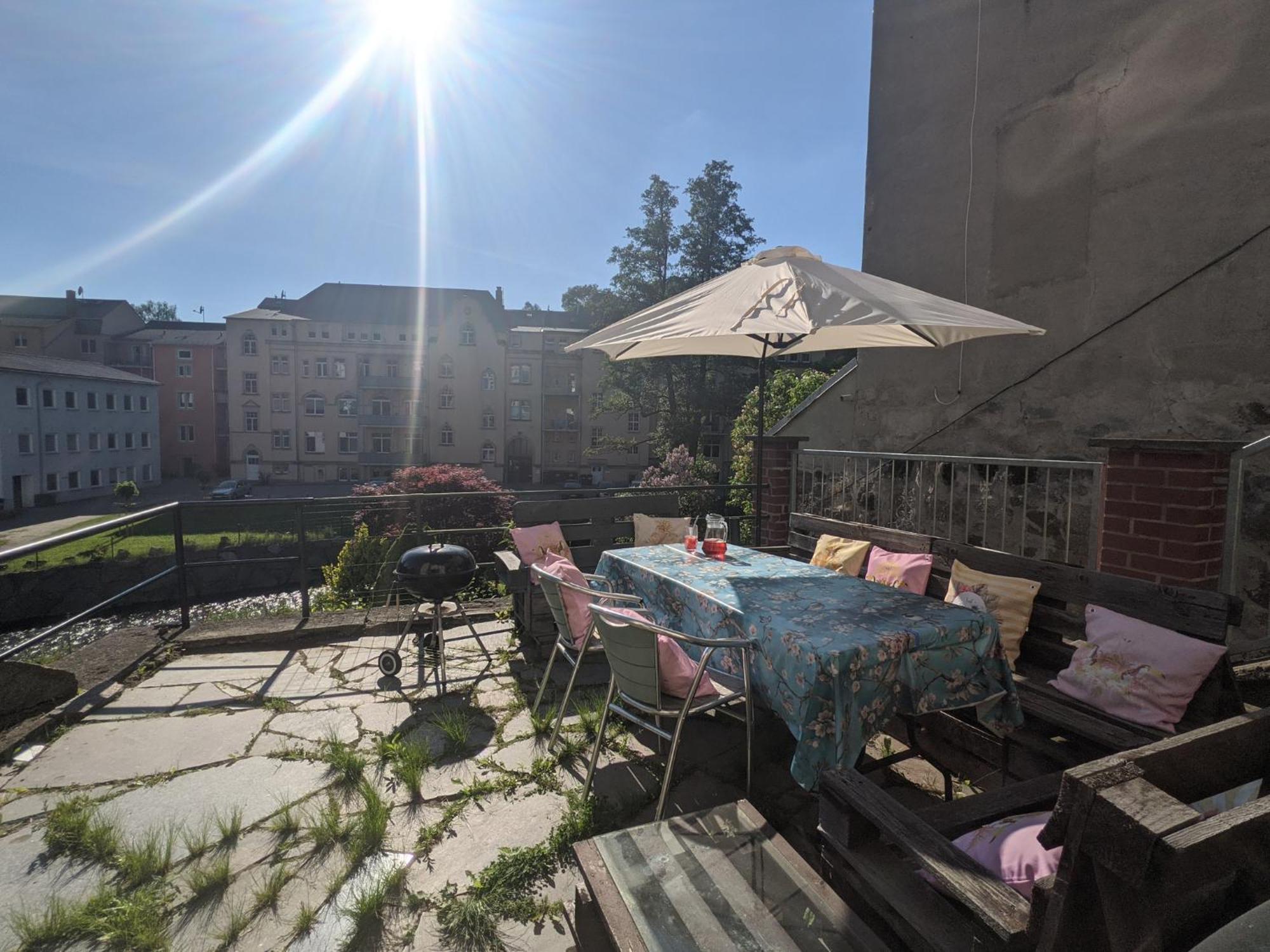 Hw2B - Urlaubsmagie - Wohlfuehlwohnung Mit Balkon, Pool, Sauna & Terrasse Sebnitz Εξωτερικό φωτογραφία